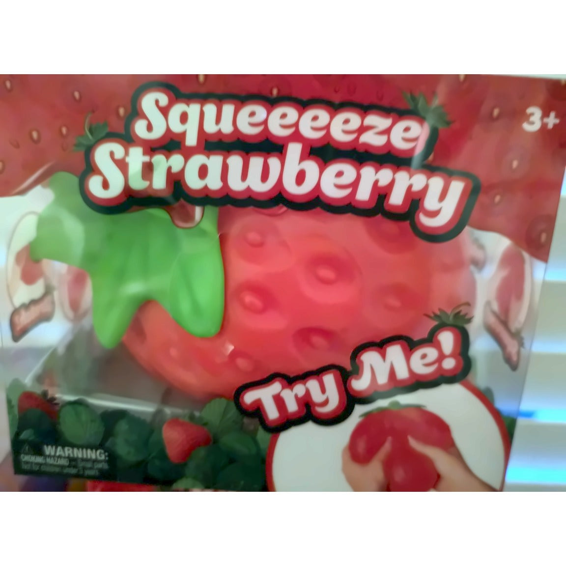 Squeeeeze Strawberry Squishy
